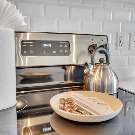 Appartement Modern 2 Bed Mins From Brickell With Free Parking à Miami Extérieur photo