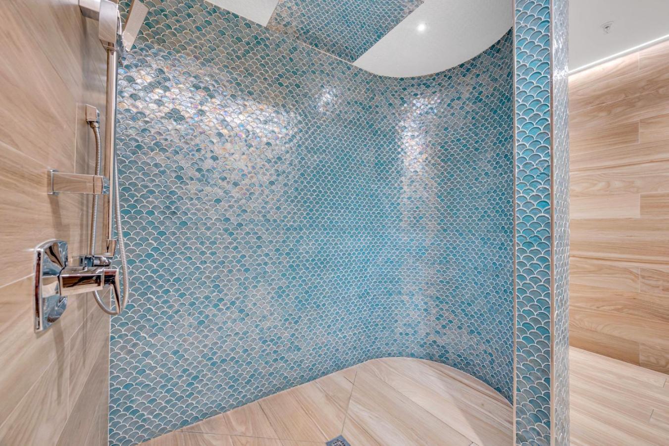 Modern 2 Bed Mins From Brickell With Free Parking Appartement