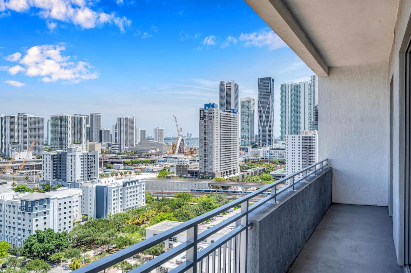 Appartement Modern 2 Bed Mins From Brickell With Free Parking